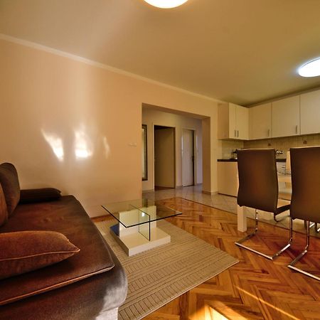 Apartment Olga-2 By Interhome Banjol المظهر الخارجي الصورة